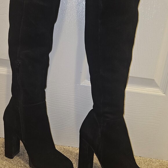 Aldo over the knee boot - Picture 2 of 3